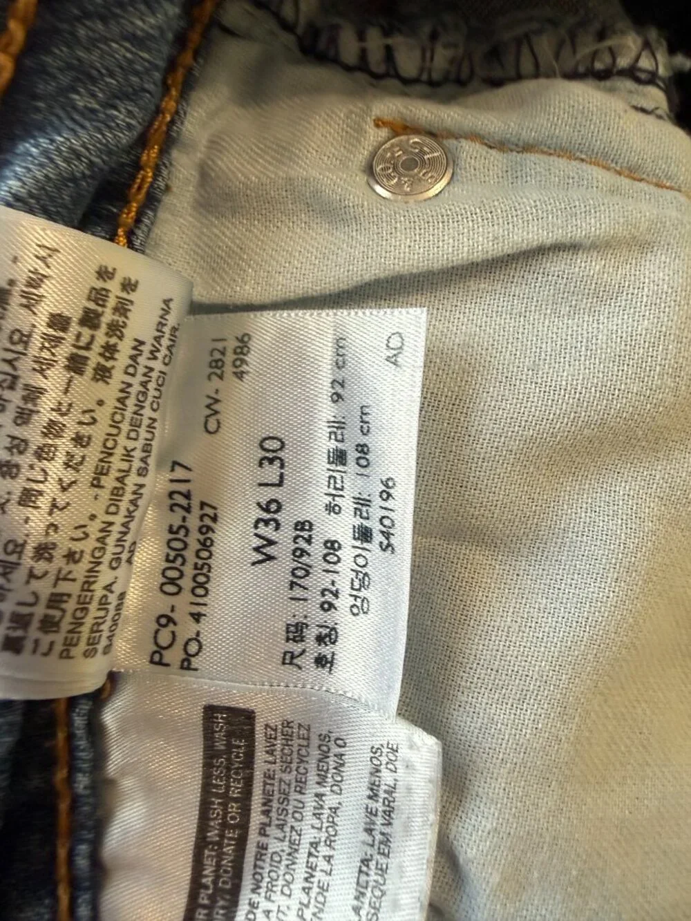 Levi Mens Jeans Medium Wash Blue 36x30 - Picture 8 of 15